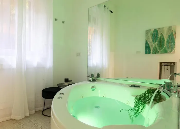 Romantic Jacuzzi Trastevere רומא